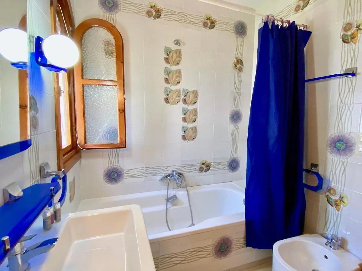 Precioso Chalet En Almunecar Junto Al Mar Con Garage Privado 0*,