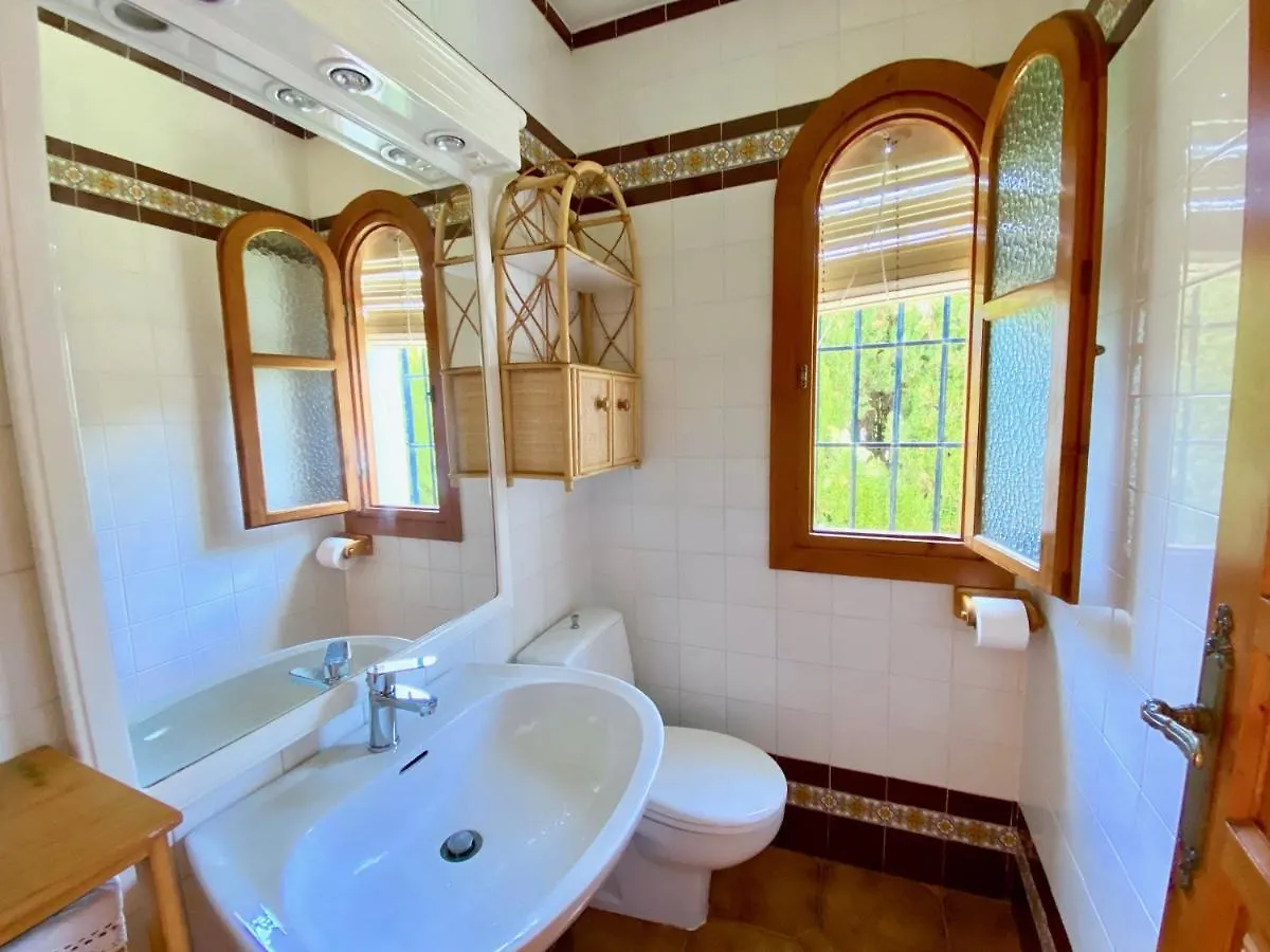 Precioso Chalet En Almunecar Junto Al Mar Con Garage Privado Holiday home