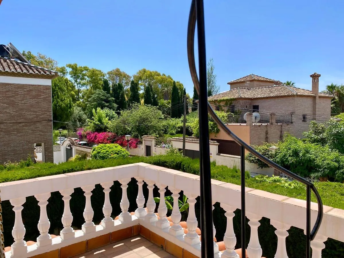 Precioso Chalet En Almunecar Junto Al Mar Con Garage Privado Holiday home
